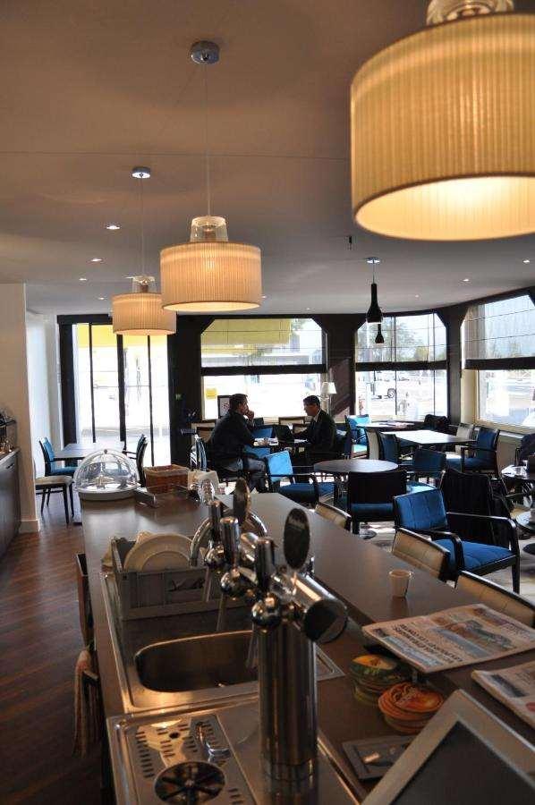 Hotel Le Berry Saint-Nazaire Restaurace fotografie
