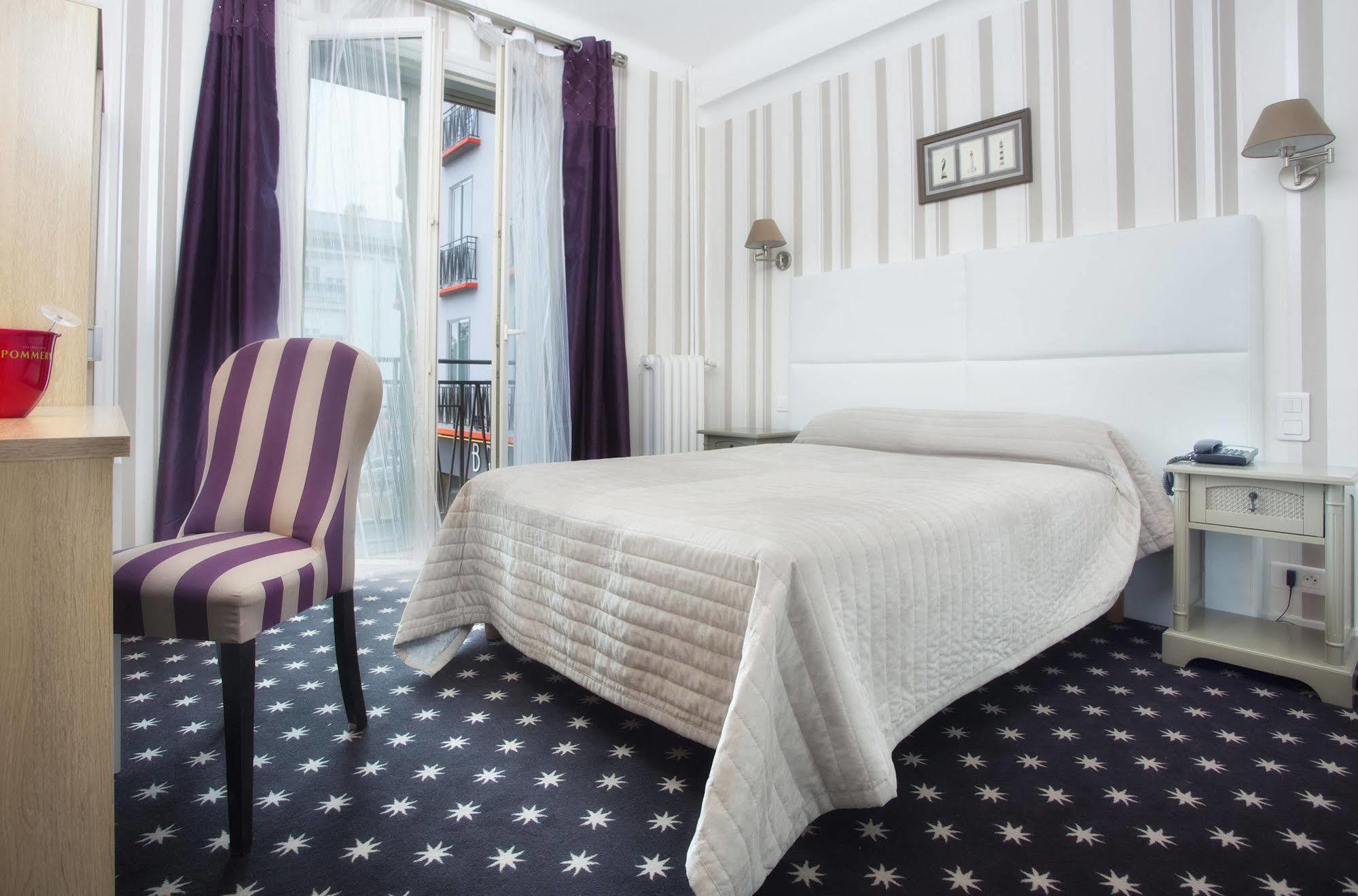 Hotel Le Berry Saint-Nazaire Exteriér fotografie