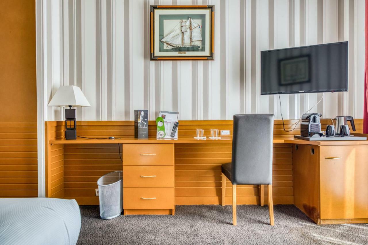 Hotel Le Berry Saint-Nazaire Exteriér fotografie
